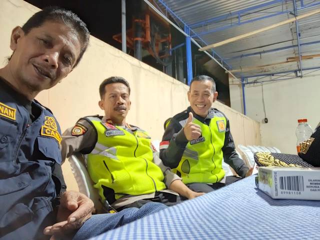 Apel malam bersama dalam rangka menjaga kondusivitas wilayah.